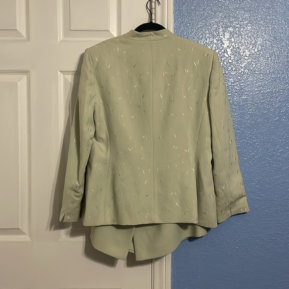 Jasper A.S.L petite 12. Lt green - Picture 3 of 5